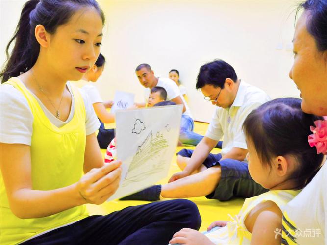 华乐比亲子学堂与十里学堂 亲子共育的双翼